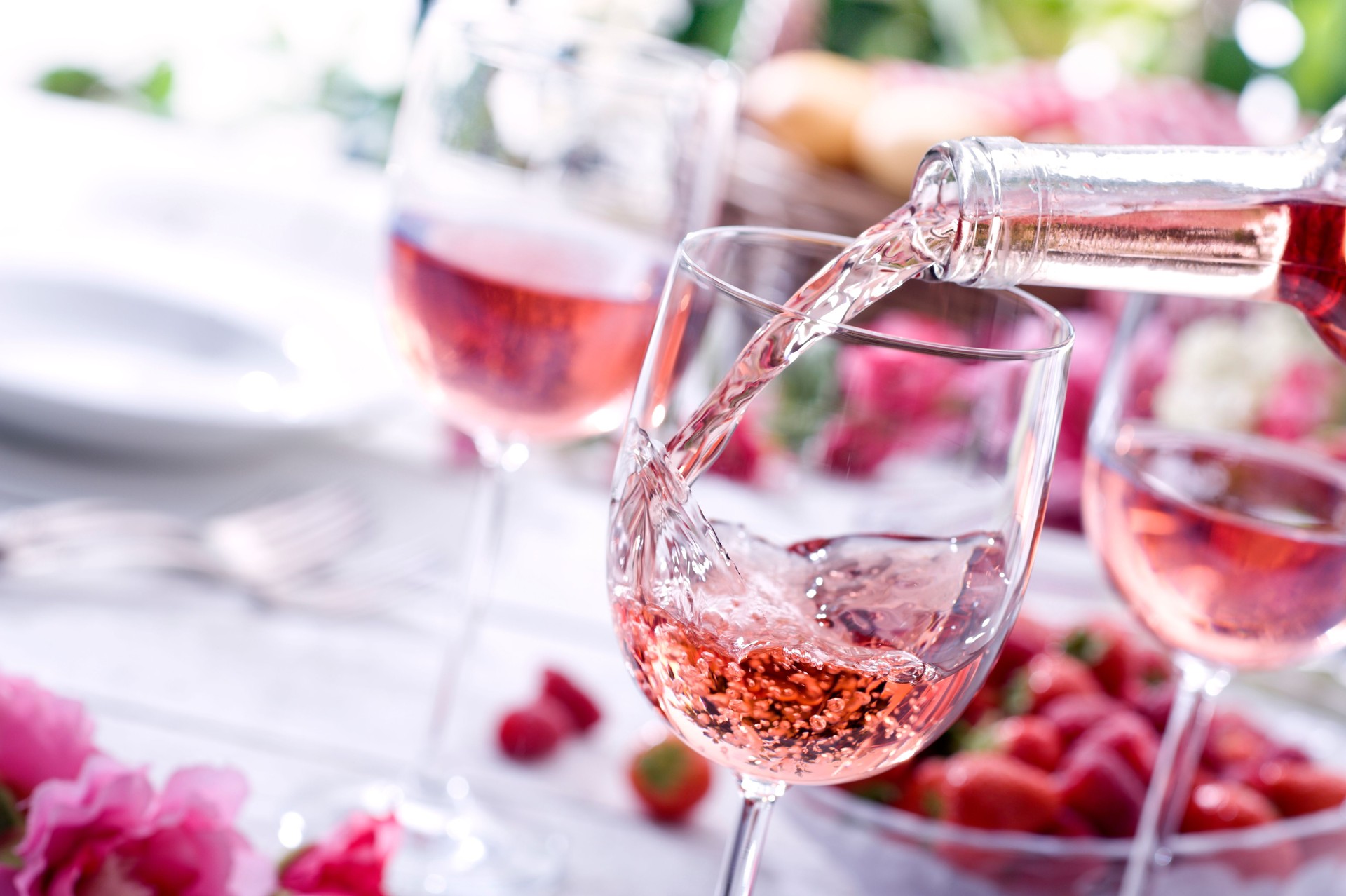 Rose Wine at Picnic